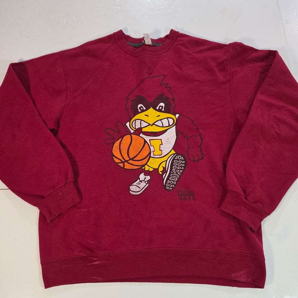 Fruit of the Loom Iowa State Cy Basketball Sweatshirt Red Mens M Vintage 1974